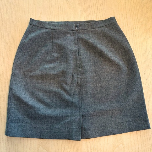 Bebe Skirt - Picture 2 of 7